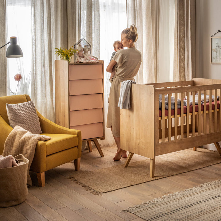 The Decorators: Comoda 5 sertare VOX Baby Vintage