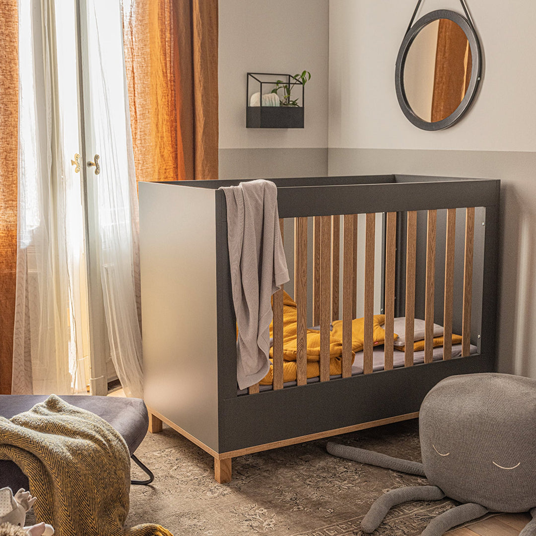 The Decorators: Pat bebe VOX Baby Altitude 60x120