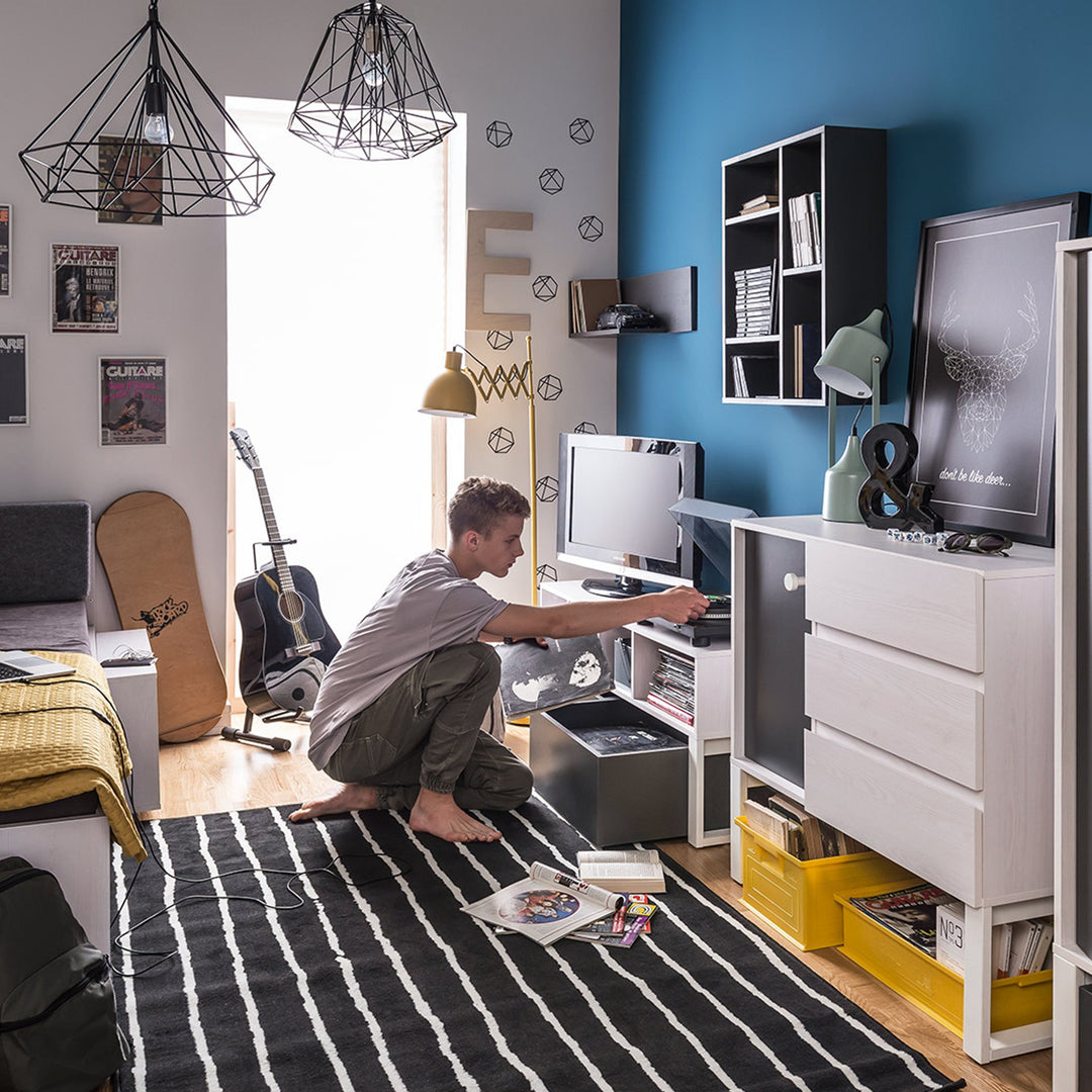 The Decorators: Etajera VOX Nest